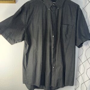 Van Heusen Men's Black and White Patterned Shirt